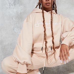 SJXMG BRANDED OVERSIZED BALLOON
HOODY
STONE